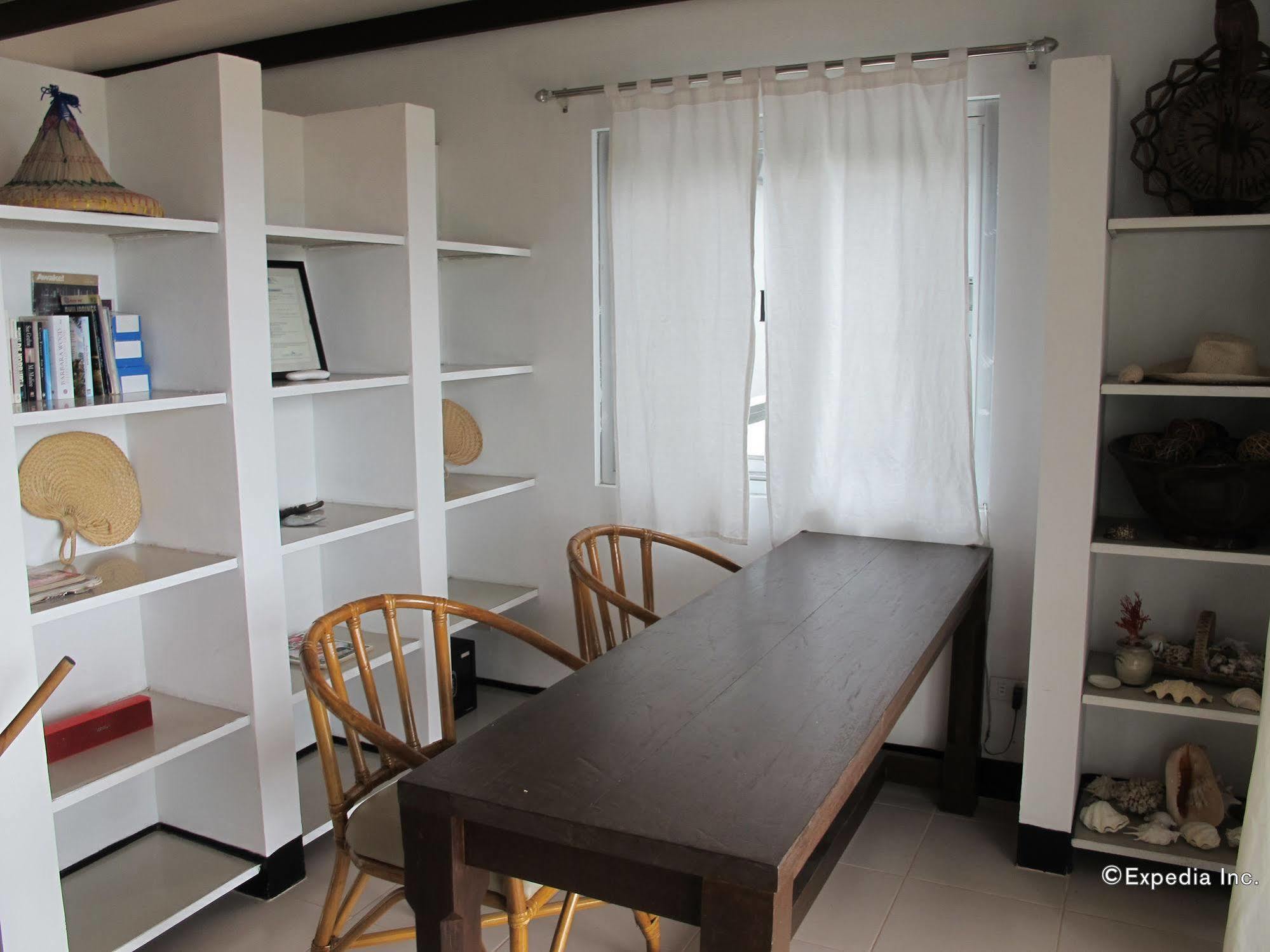 פוארטו גאלרה Seahorse Villa מראה חיצוני תמונה